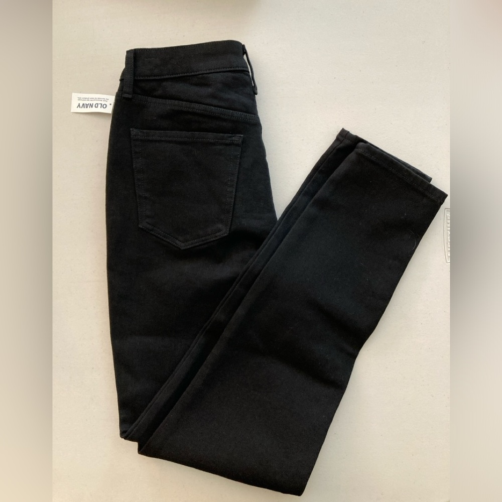 Old Navy Womens, Size 4 Tall, high- rise straight, Black denim Jeans